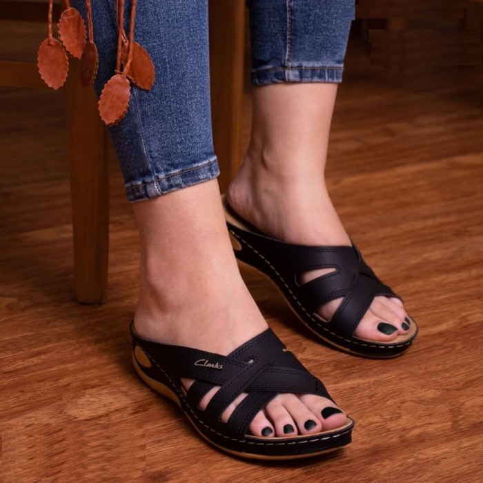 دمپایی  راحتی زنانه سارینا مدل پرستو کد 01